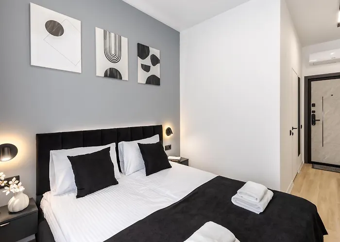 Demar Aura Apartman Lviv